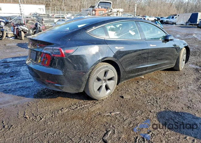 5YJ3E1EA7MF920883: 96707625