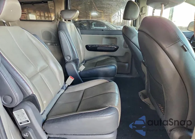 KNDMC5C12G6130847: 97879945