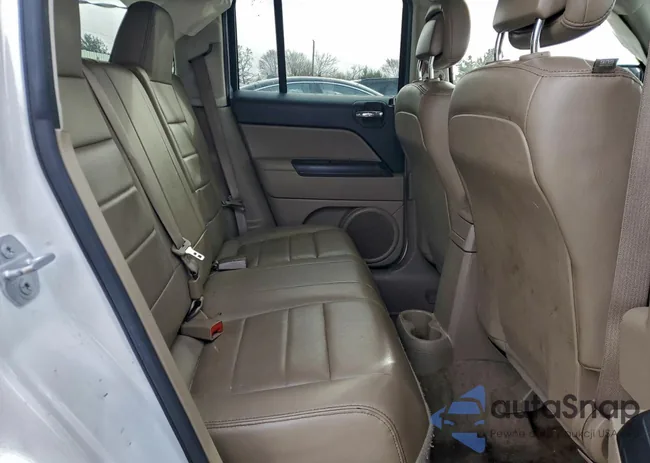 1C4NJRFB8FD168471: 97618935