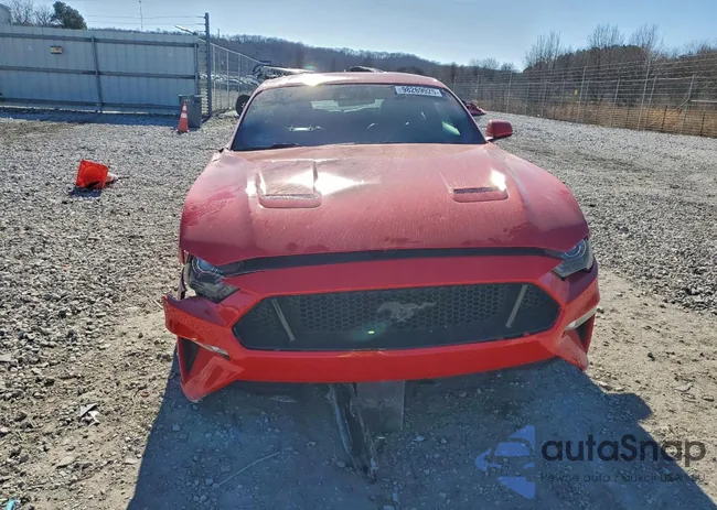 1FA6P8CF6M5117973: 98269925