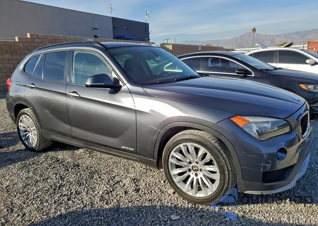 WBAVM1C52FV315690: 97375155