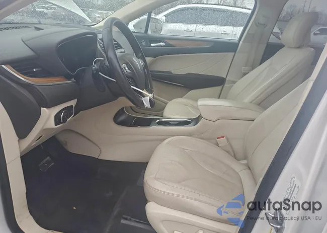 5LMTJ2AH4FUJ23434: 97031995