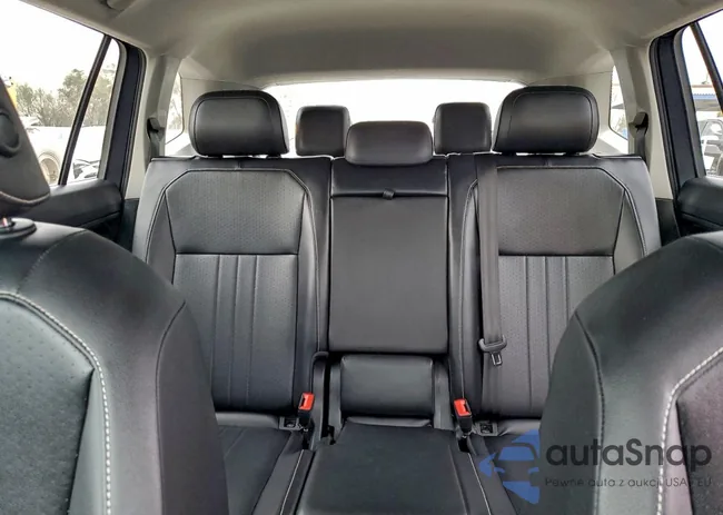 3VV3B7AX7NM059211: 99280025