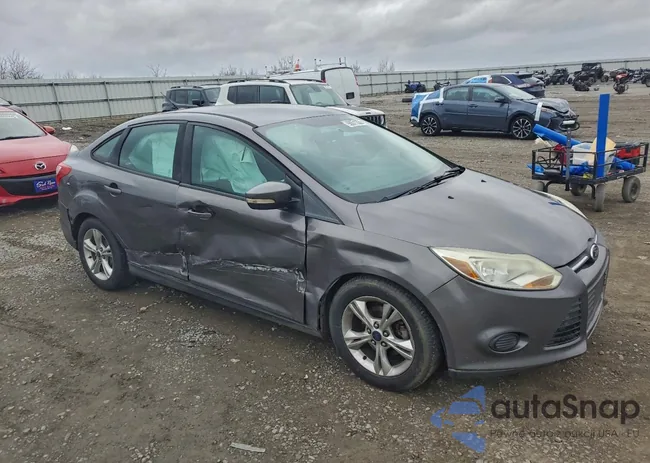 1FADP3F26EL203428: 98671335