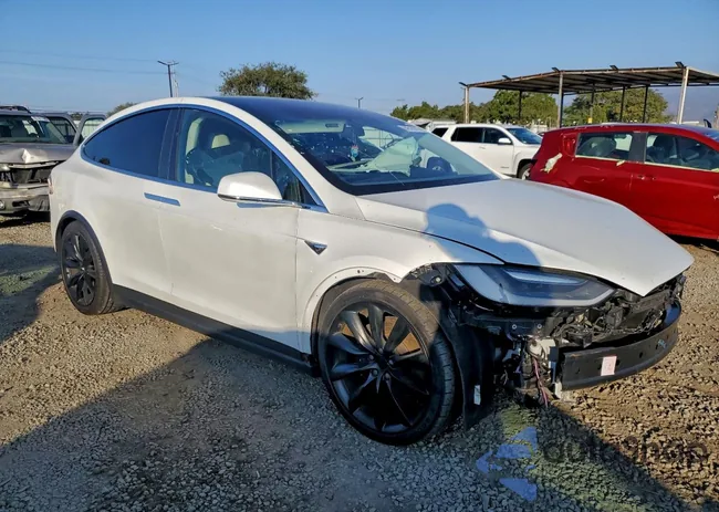 5YJXCBE22KF183031: 94515015