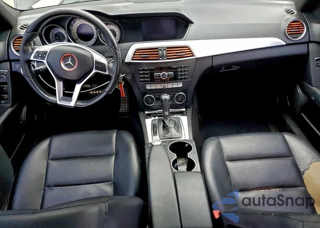 WDDGF4HB3CA623305: 99141325