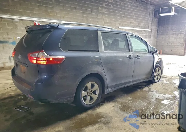 5TDKZ3DC8JS937990: 99119915