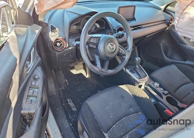 JM1DKDB73J0305992: 95925565