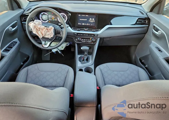 KNDCB3LC8N5508578: 96831115