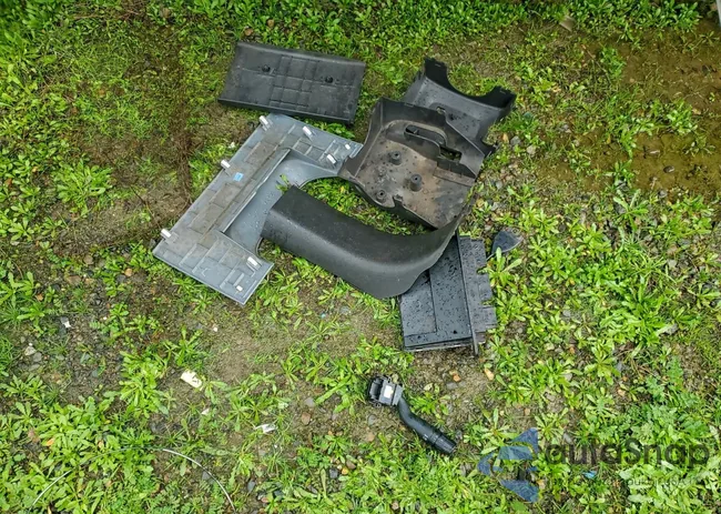 1FT8X3B65CEA89007: 97859595