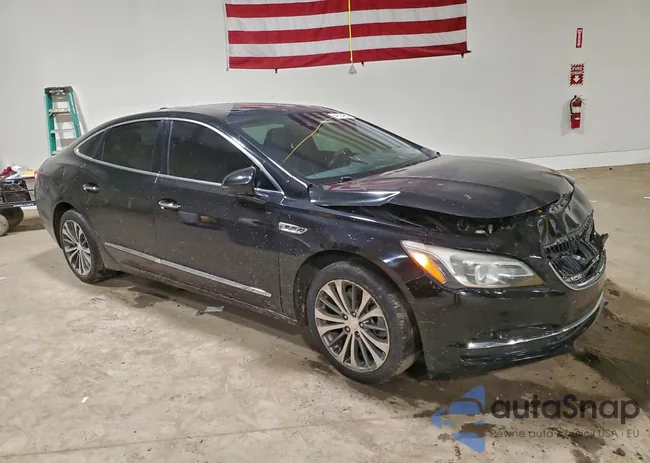 1G4ZR5SS3HU207653: 94208425