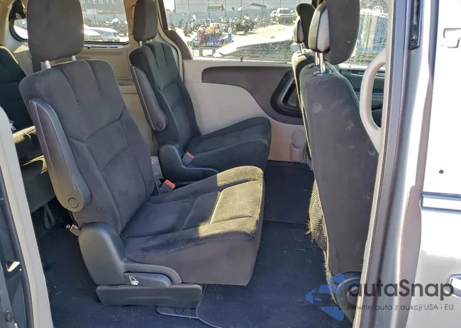 2C4RC1BG2FR611242: 97197085