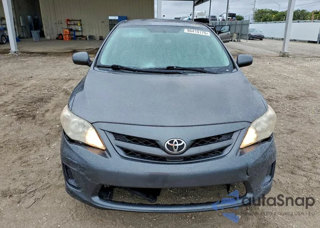 2T1BU4EE8BC682434: 96419175