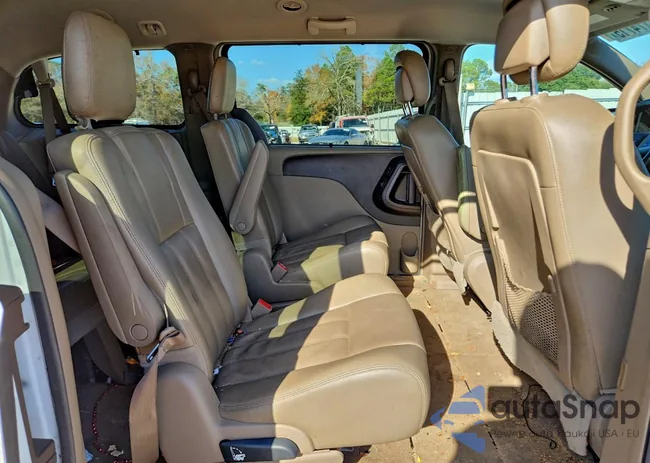 2C4RC1CG8ER237569: 98174715