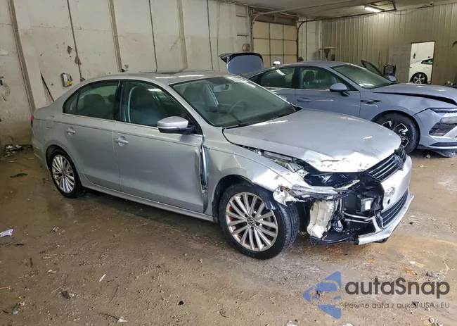 3VWLX7AJXBM307276: 95827485