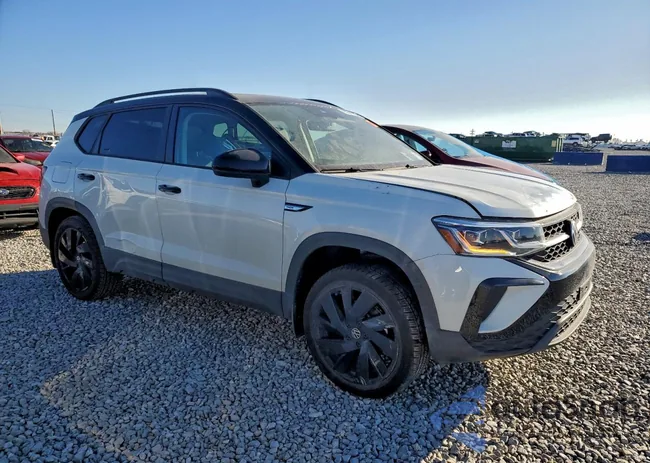 3VVLX7B25RM117665: 93343845