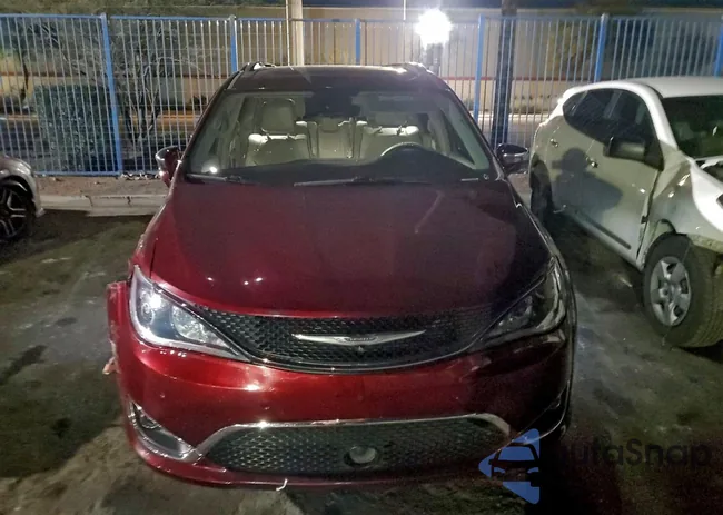 2C4RC1GG7HR647701: 94833535