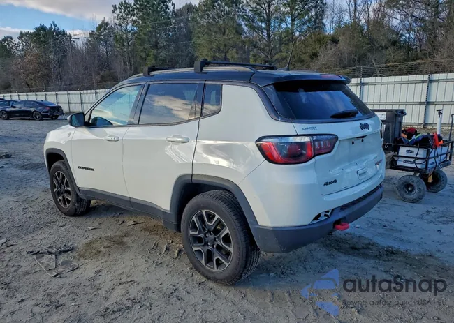 3C4NJDDB4KT627554: 98004015