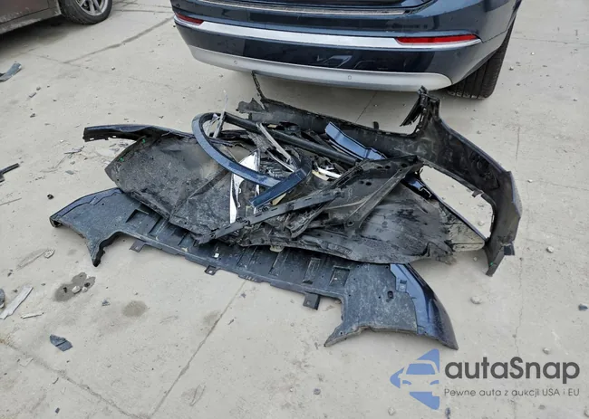 YV4H60CL8N1838038: 95006025