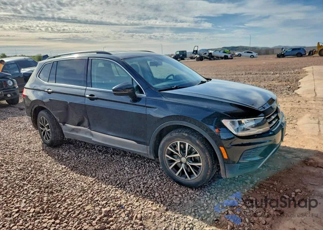 3VV2B7AX7JM200543: 98392555