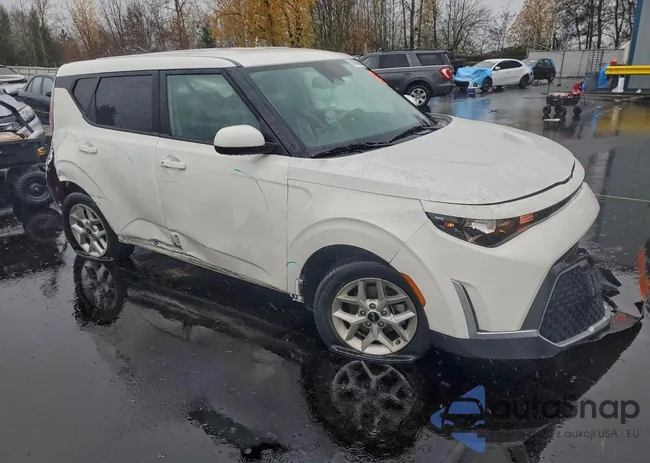 KNDJ23AUXP7213489: 95032925