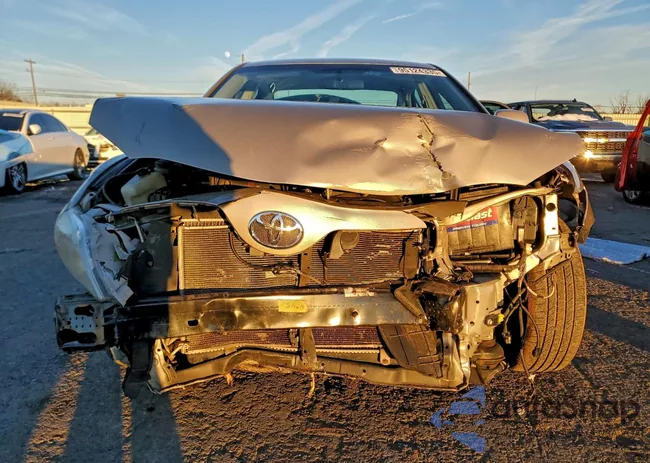 4T1BE46K38U739051: 95124335