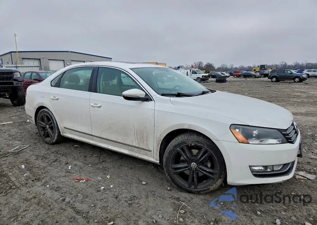 1VWBN7A39CC038600: 96982135