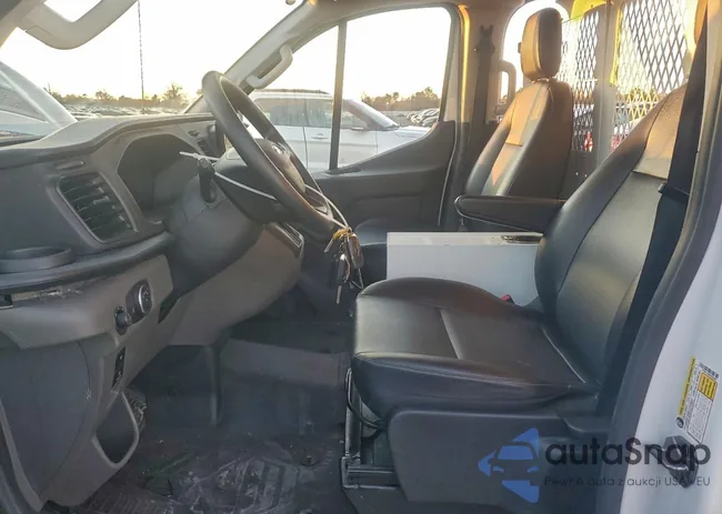 1FTBR1Y80PKB20667: 41846376