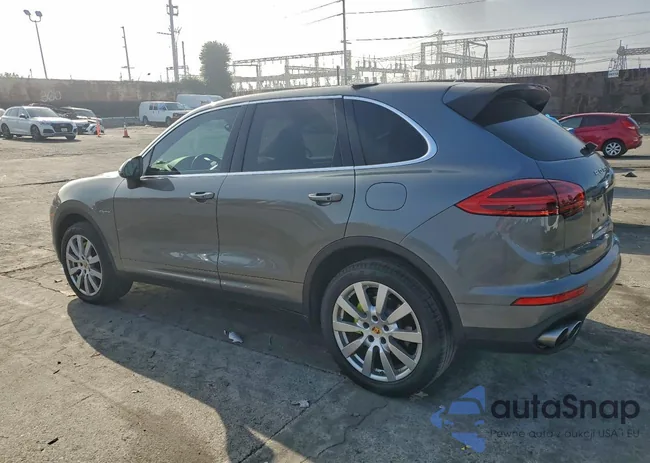 WP1AE2A22GLA60032: 97136275