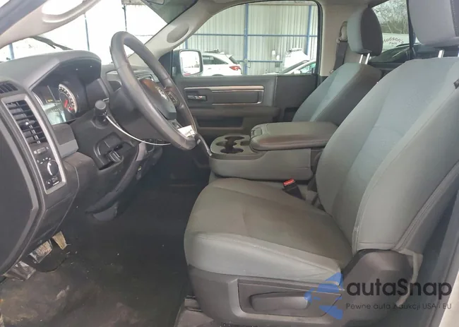 3C6JR6DT3KG509572: 98123775