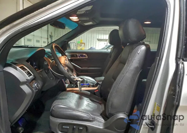 1FM5K8F89FGA09657: 98764435