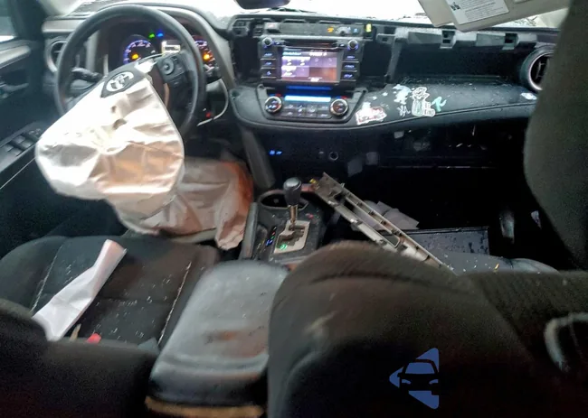 2T3WFREV0JW484668: 98404555