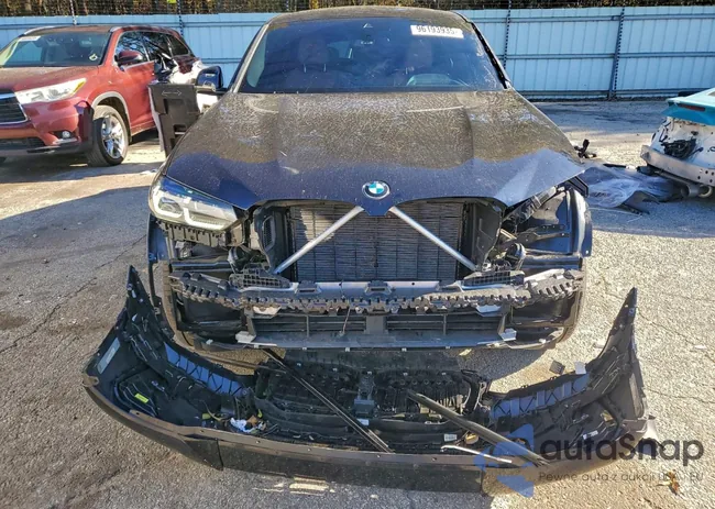 5UX33DT06R9V98271: 96193935