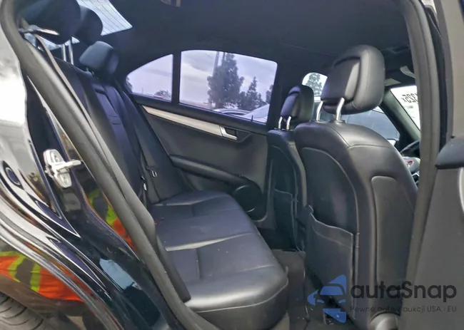 WDDGF4HB3CA623305: 99141325