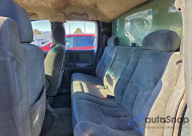 2GCEK19T931330103: 94318235