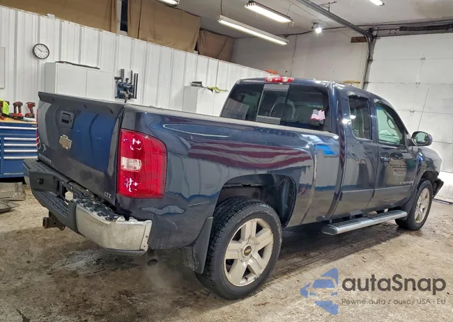 1GCEK19J18Z220126: 97875215