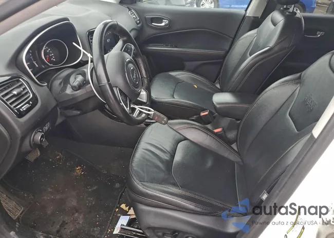 3C4NJDCB8MT561434: 94711805