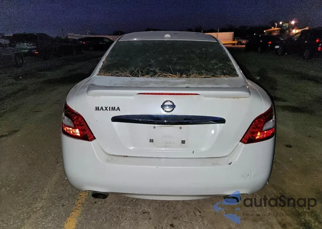 1N4AA5AP6BC809195: 95058225