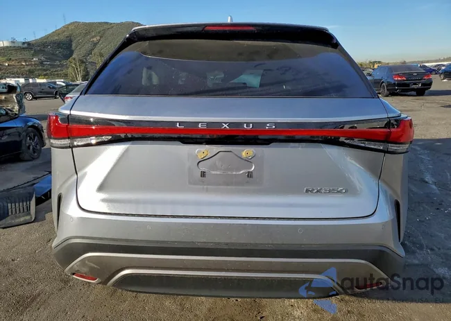 2T2BAMBA9RC047111: 97817345