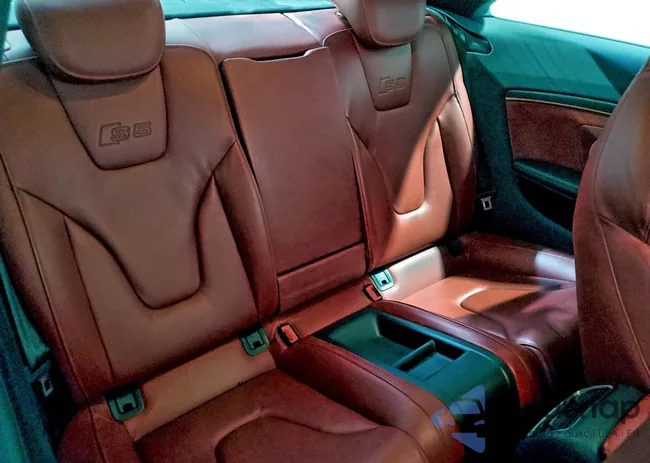 WAUVVAFR4CA006138: 94865155