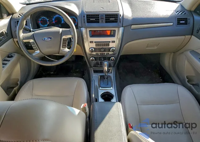 3FAHP0JA8CR149675: 97667185