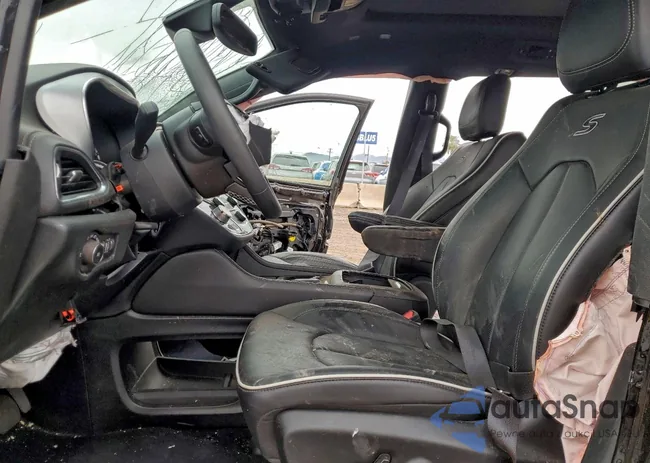 2C4RC1GG3SR550776: 99334255