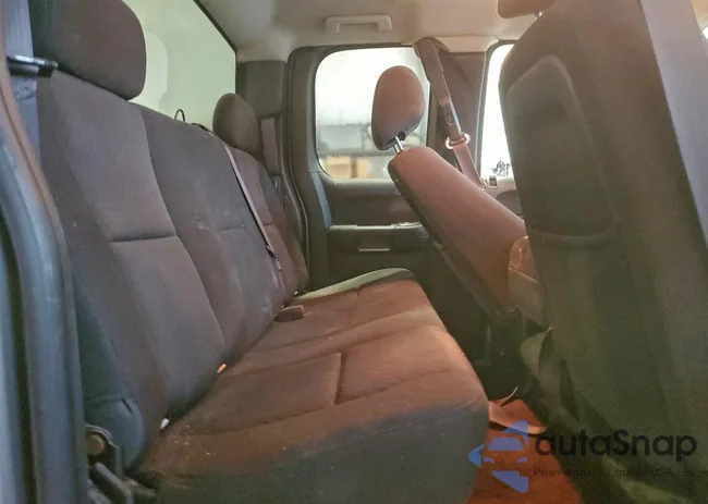 1GCRKREAXCZ230734: 94807525