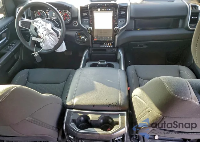 1C6SRFFT8PN652727: 98454115