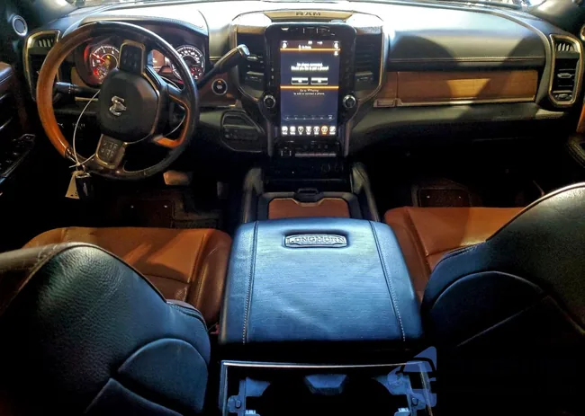 3C6UR5GL3KG701061: 94995925