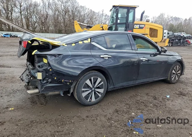 1N4BL4DV2KC123433: 96551735