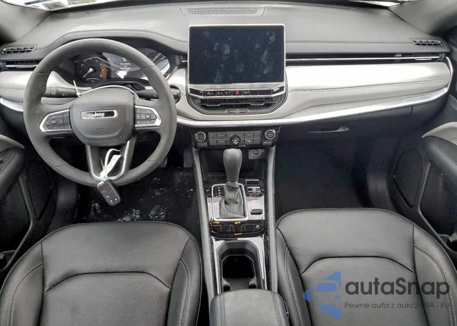 3C4NJDCN5ST504728: 95118735