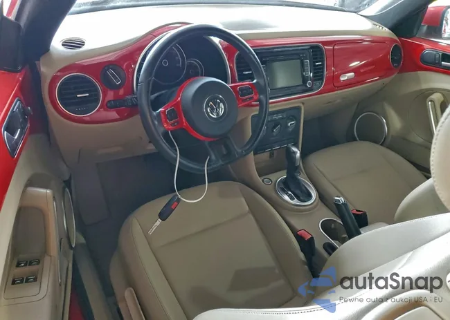 3VW5P7AT9EM803300: 99058265