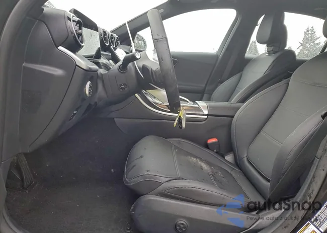 W1KAF4HB1SR284095: 98690905