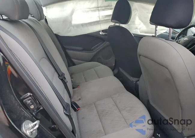 KNAFK4A64F5432386: 98178645